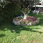 Sokrates 아파트호텔 아판토우