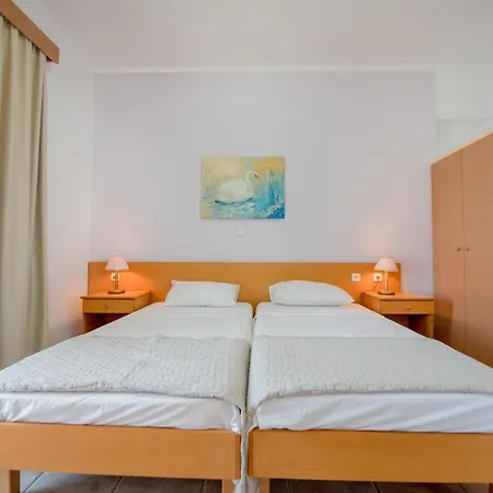 Aparthotel Sokrates Studios 2*