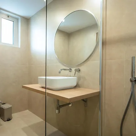 Sokrates Aparthotel 4*