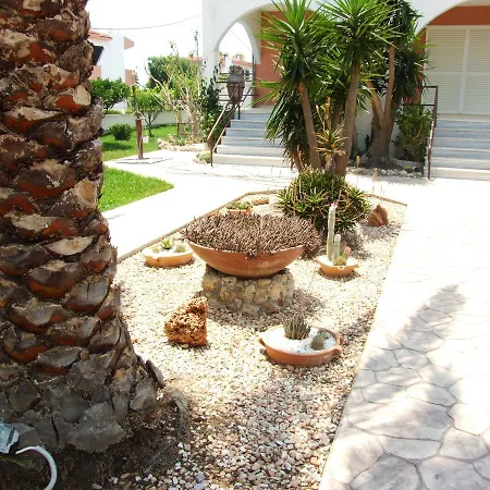 Sokrates Appart hôtel Afantou