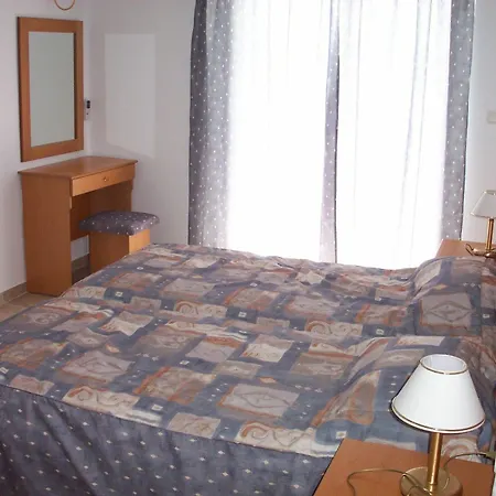 Sokrates Studios Aparthotel Afantou