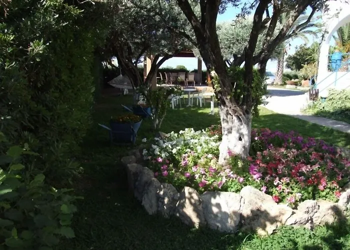 Sokrates 4* אפאנטו