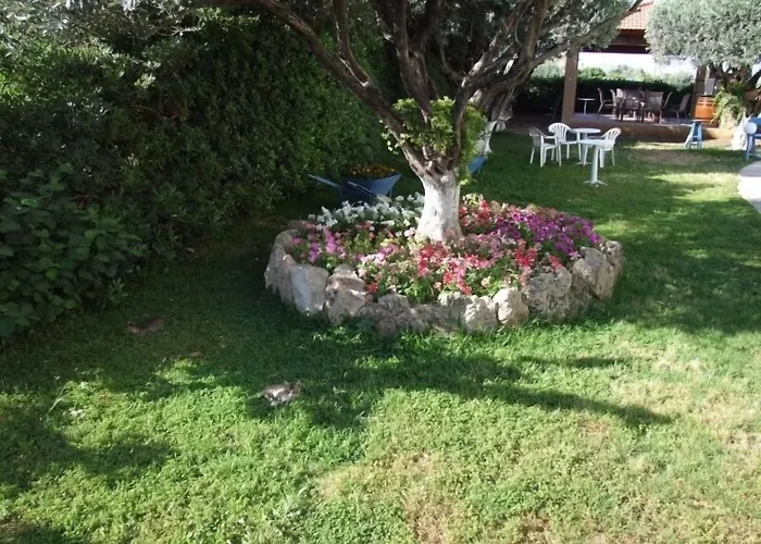 Sokrates Hotel apartamentowy Afandu